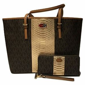 Michael Kors Jet Set Tote